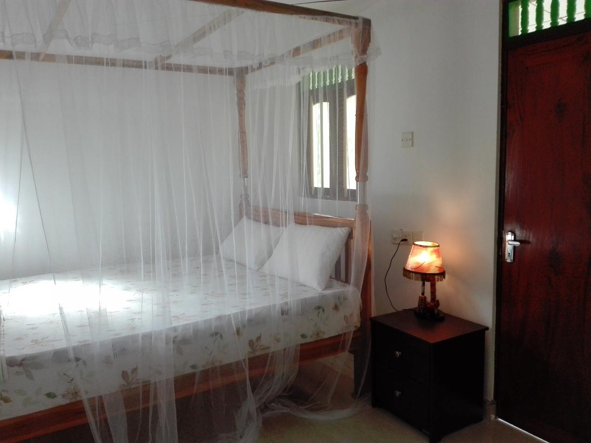 Calm Garden Cabanas Тангале Екстериор снимка