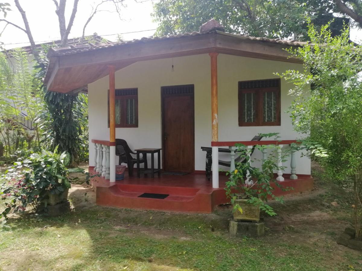 Calm Garden Cabanas Тангале Екстериор снимка